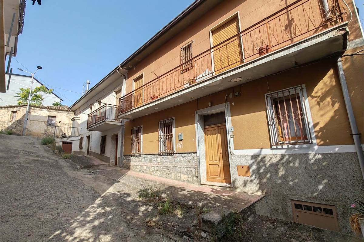 Porzione di casa a Francavilla Marittima 
