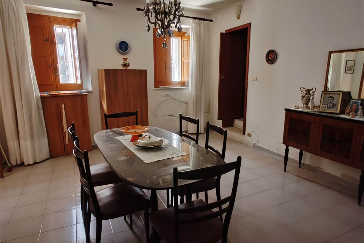 Porzione di casa a Francavilla Marittima 
