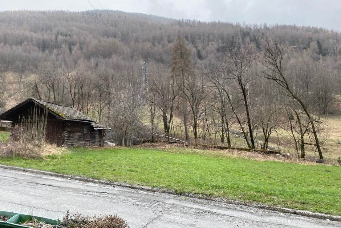 Lotto di terreno edificabile ad Aprica