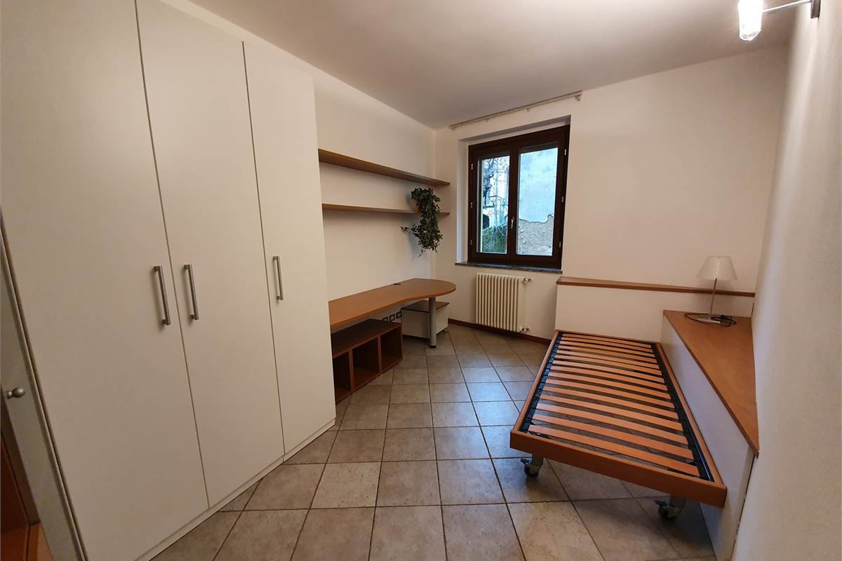 Ottimo trilocale completamente arredato a Fenegrò