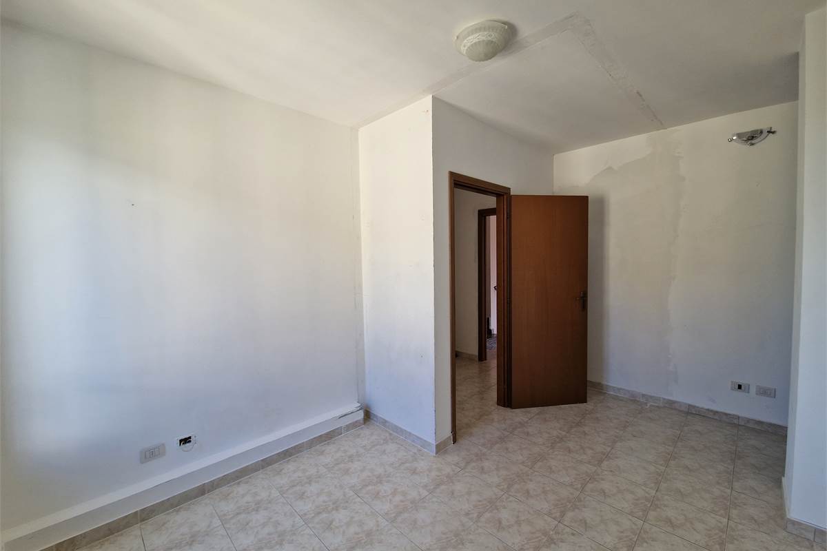 Luminoso appartamento su due livelli con grande terrazzo e box doppio