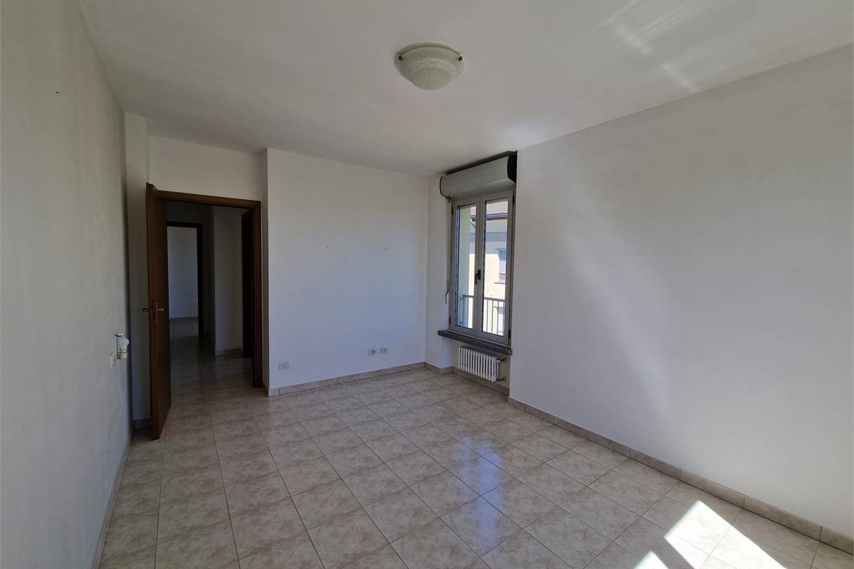 Luminoso appartamento su due livelli con grande terrazzo e box doppio