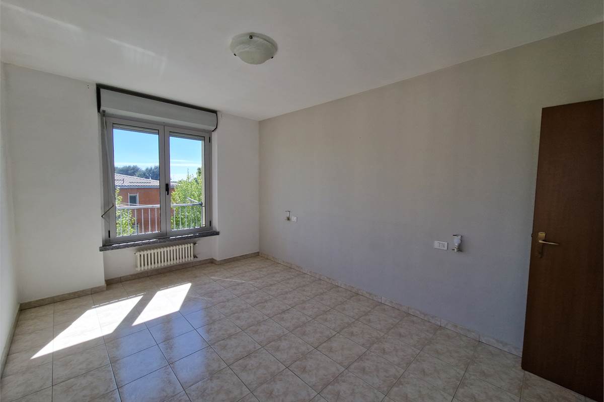 Luminoso appartamento su due livelli con grande terrazzo e box doppio