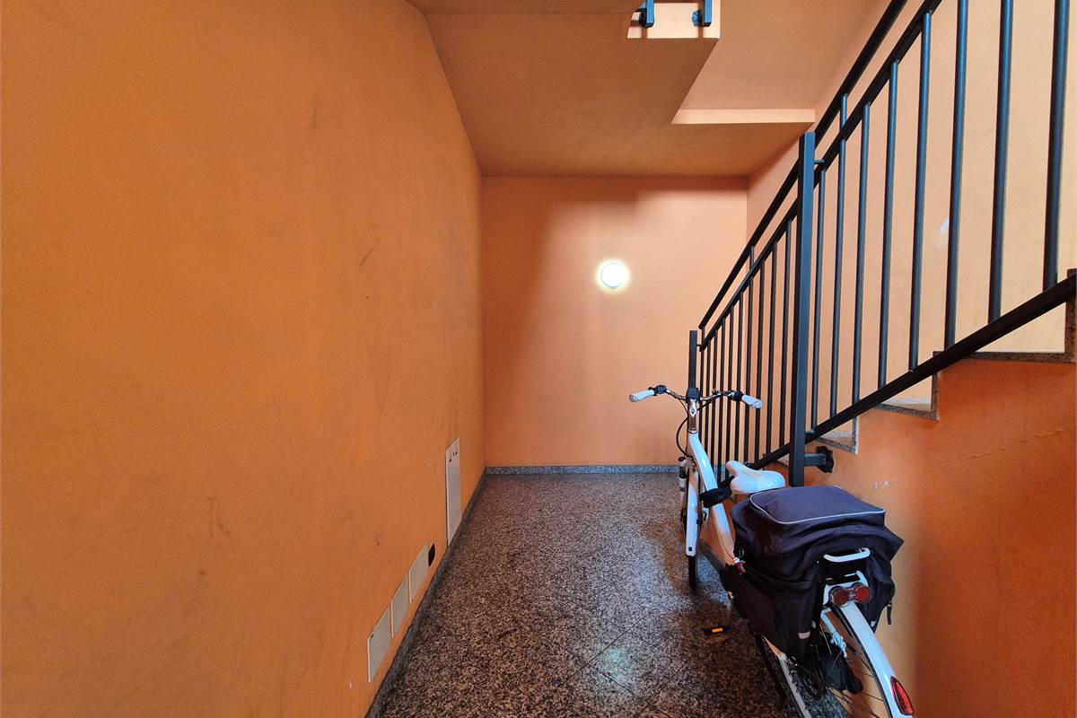 Imperdibile ampio bilocale con posto auto