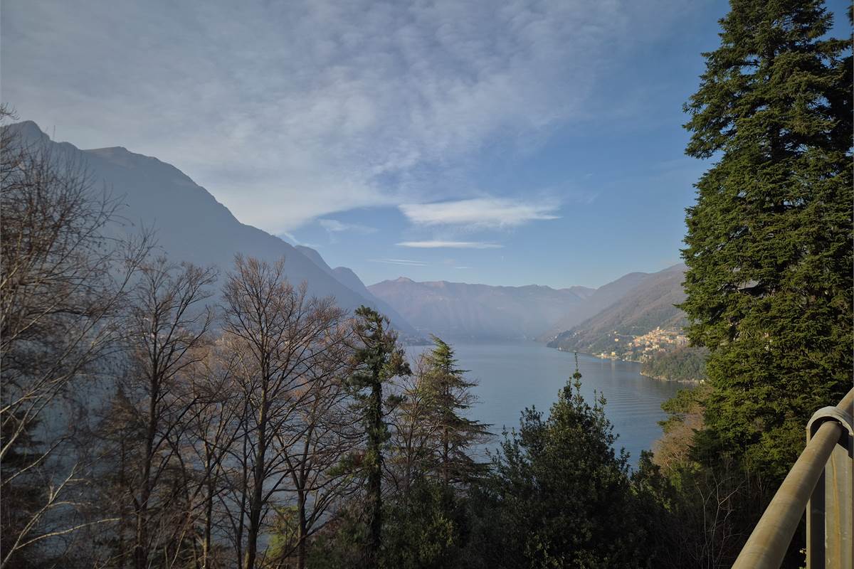 Bilocale vista lago a Faggeto Lario