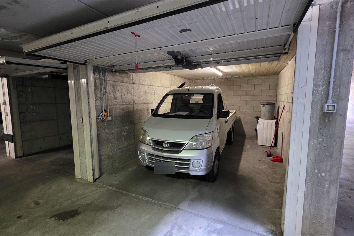 Bilocale in affitto a Como con box singolo