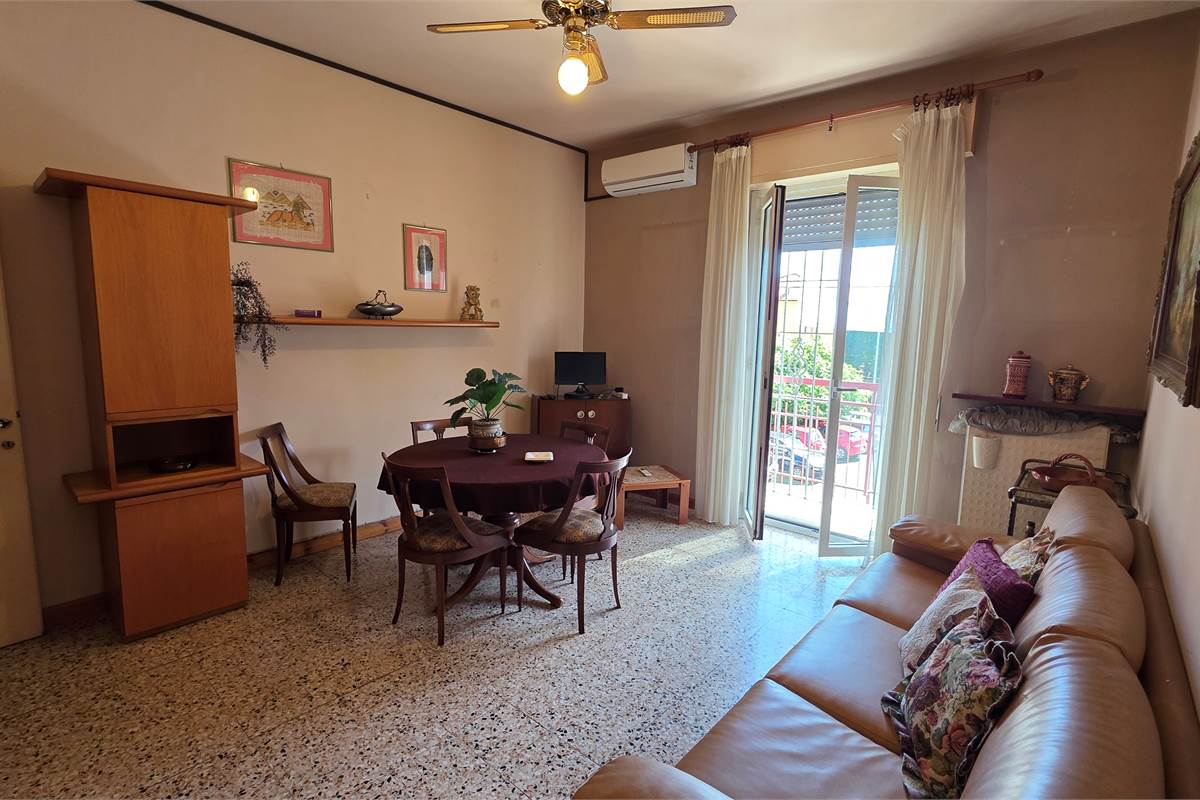 Ottimo bilocale a Camerlata con cantina 