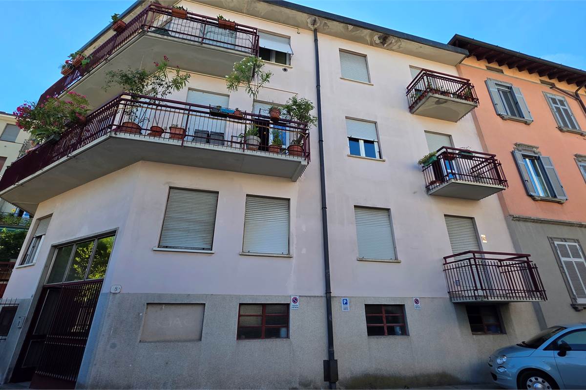 Ottimo bilocale a Camerlata con cantina 