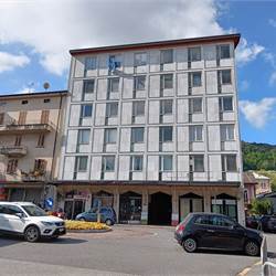 Luminoso Monolocale Ristrutturato in Affitto – Como, Via Bellinzona