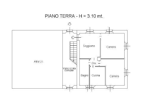 Appartamento trilocale con giardinetto privato a Como