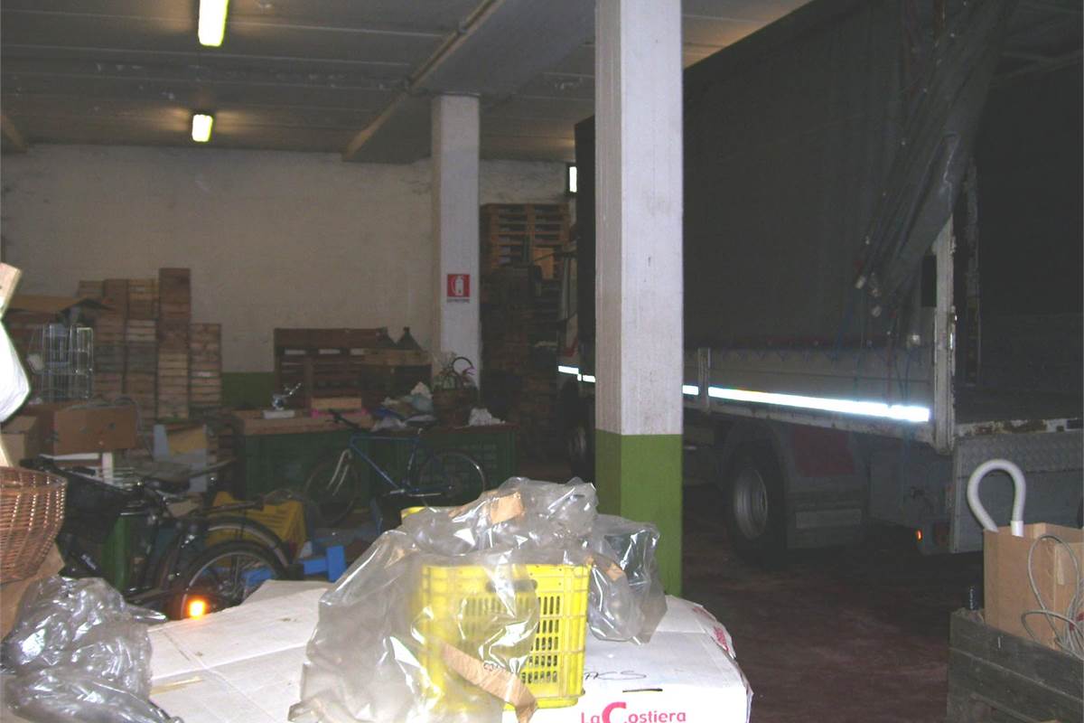 Commerciale a Mozzate