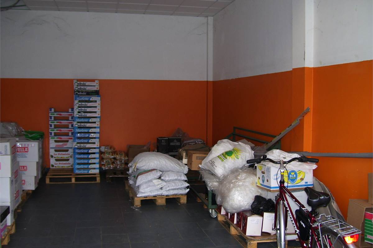 Commerciale a Mozzate