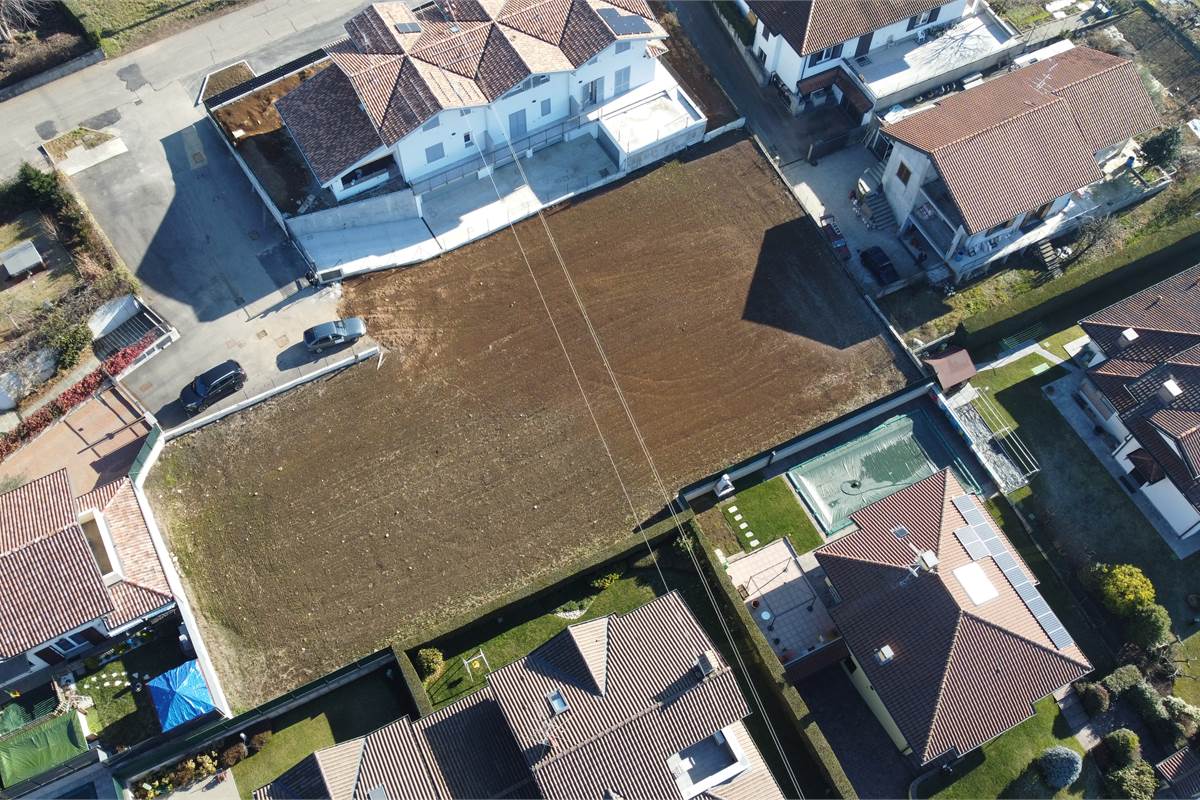 Terreno edificabile a Lurago Marinone
