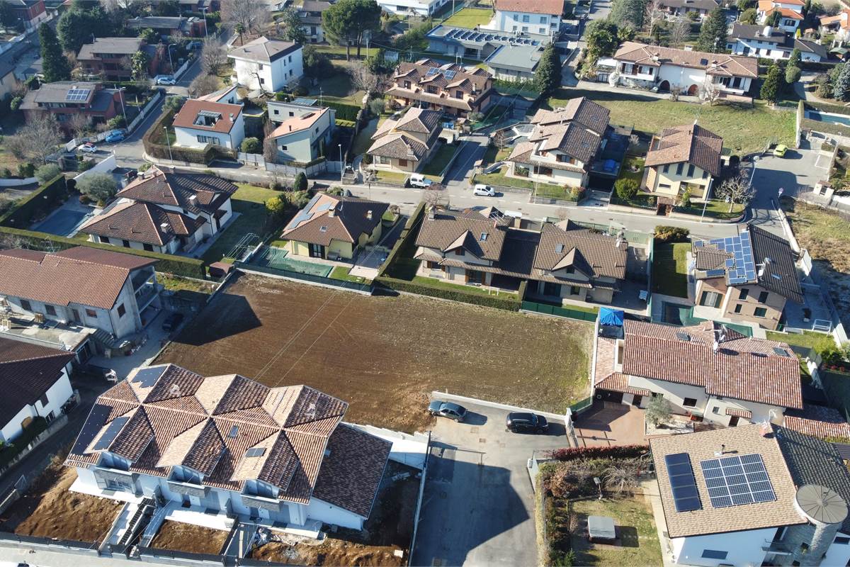 Terreno edificabile a Lurago Marinone