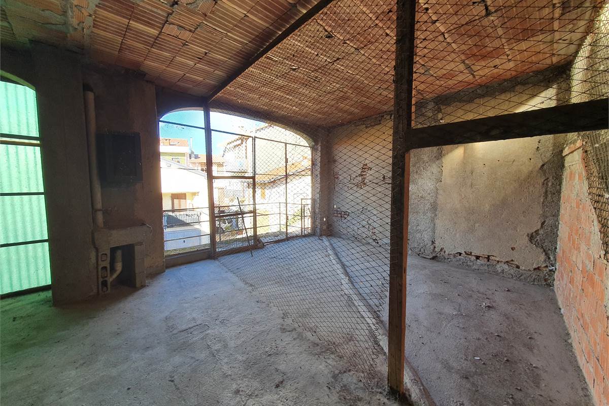 Ampio Rustico a Fenegro'