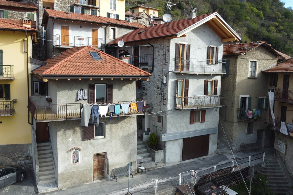 Ottimo appartamento a Musso vista LAGO