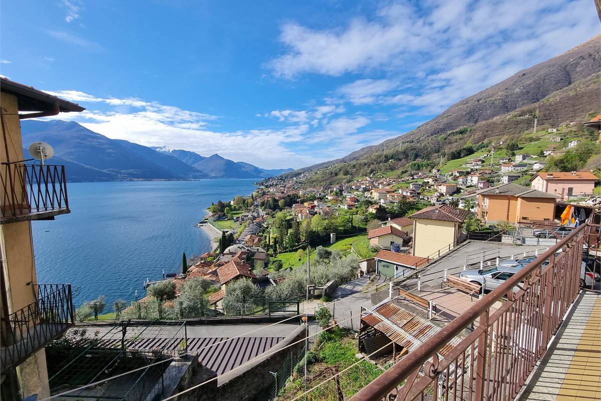 Ottimo appartamento a Musso vista LAGO