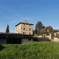Terreno edificabile con  interrato per  villa 