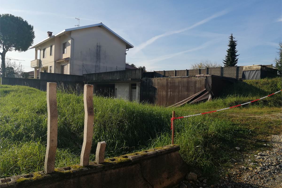 terreno e interrato
