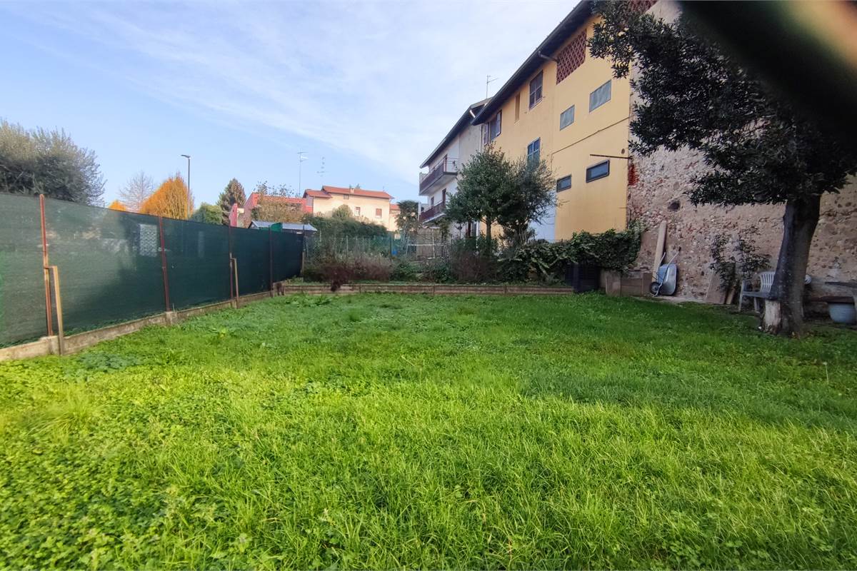 Rustico da restrutturare