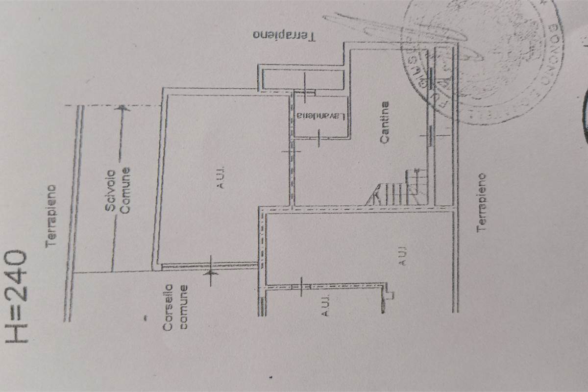 Villa In Vendita a Fenegrò