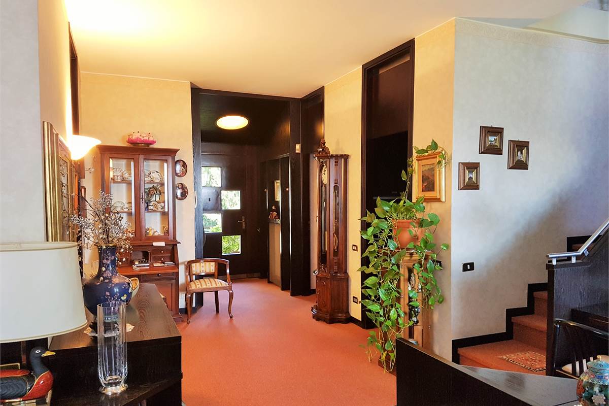 Appartamento in bifamiliare 