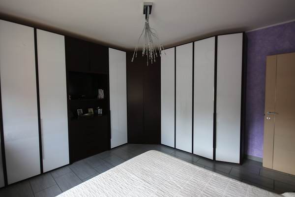 Villa bifamiliare ad Appiano Gentile 