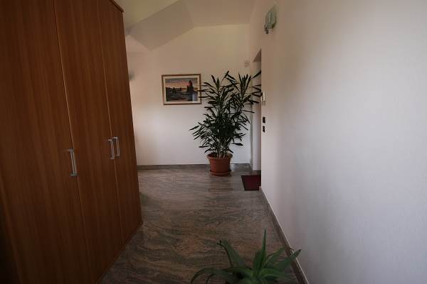 Villa bifamiliare ad Appiano Gentile 