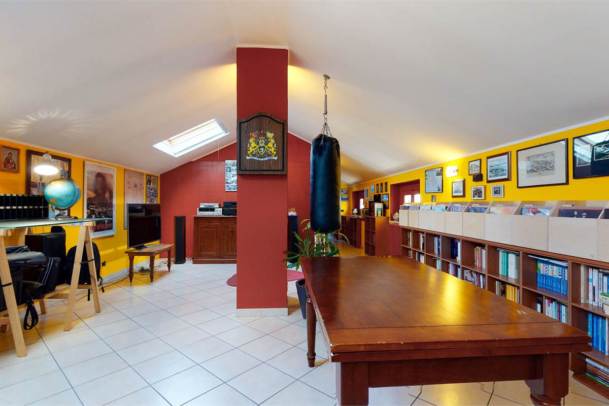 VILLA IN STILE D'EPOCA