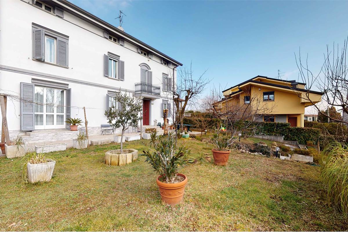 VILLA IN STILE D'EPOCA