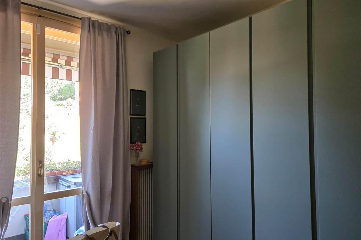 CANTU' zona ospedale, vendiamo TRILOCALE con box doppio
