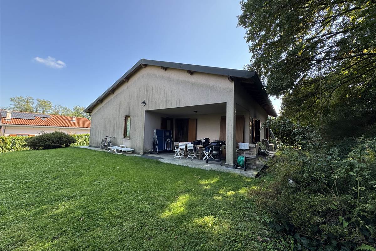 Villa bifamiliare