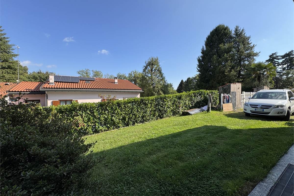 Villa bifamiliare