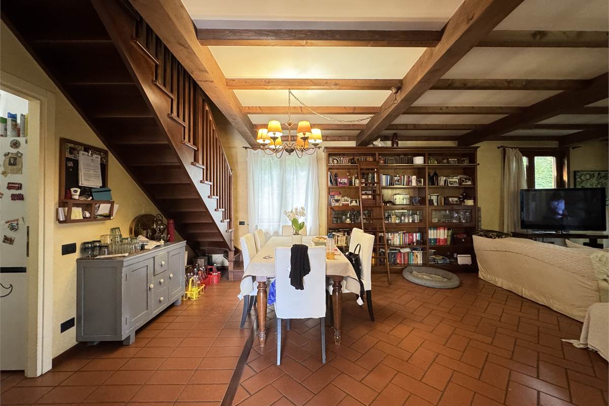 Villa bifamiliare