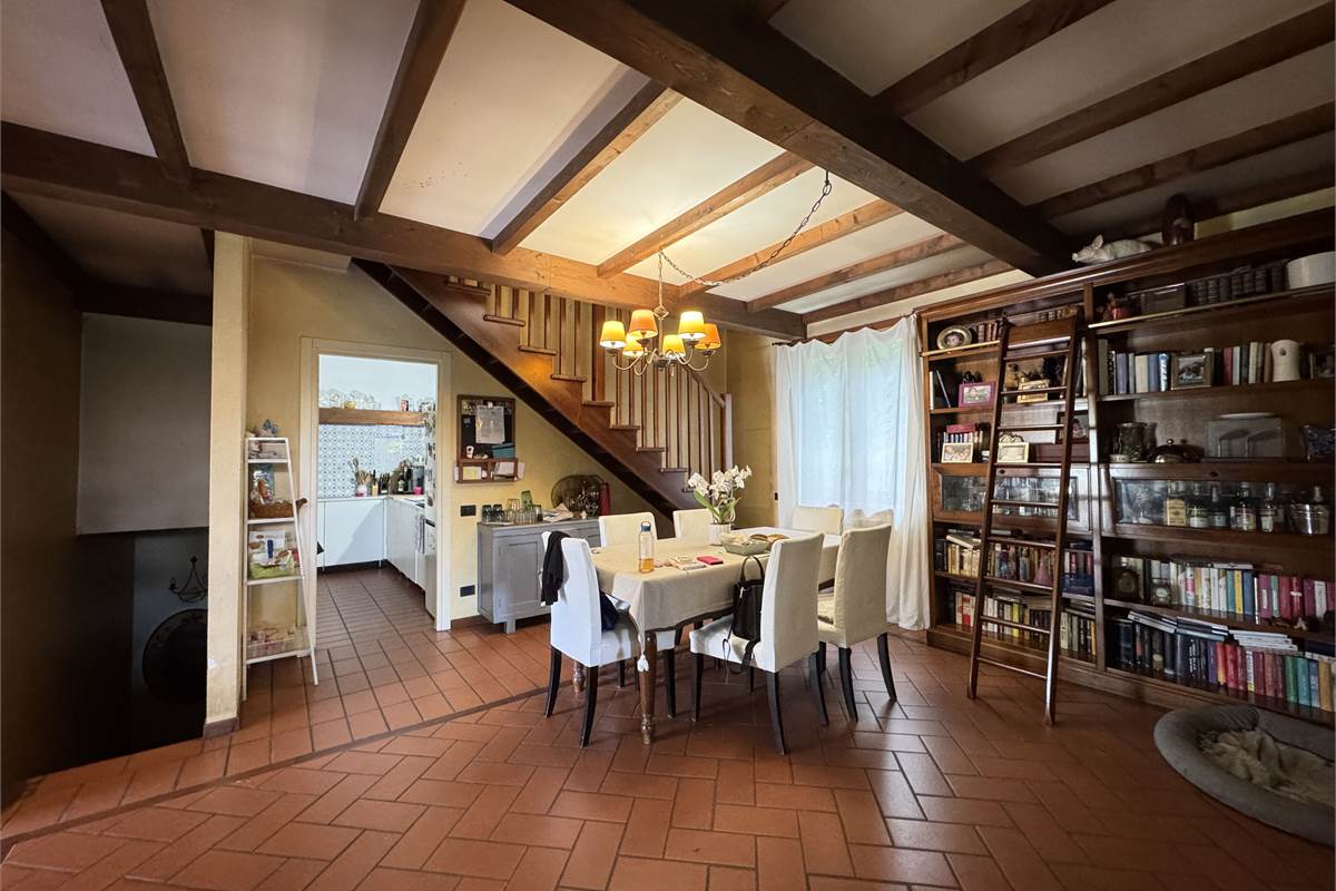 Villa bifamiliare