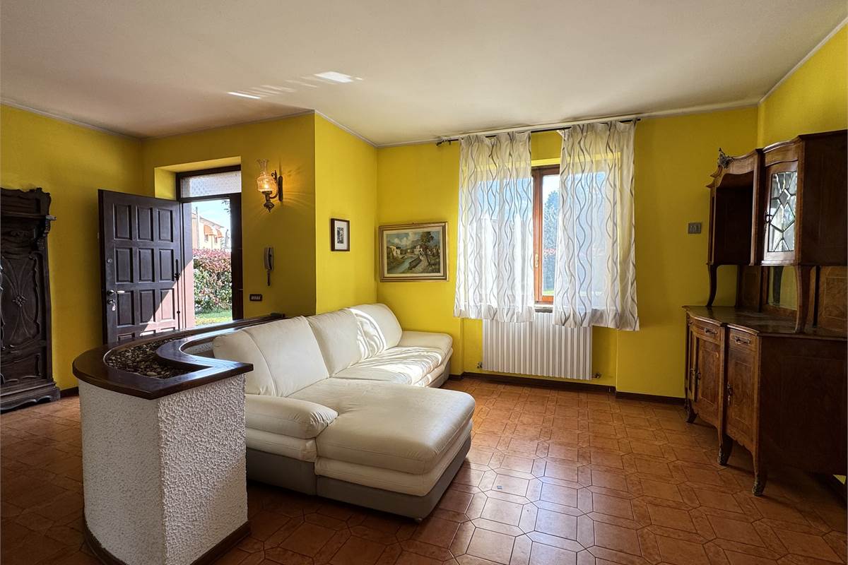 Villa con giardino 