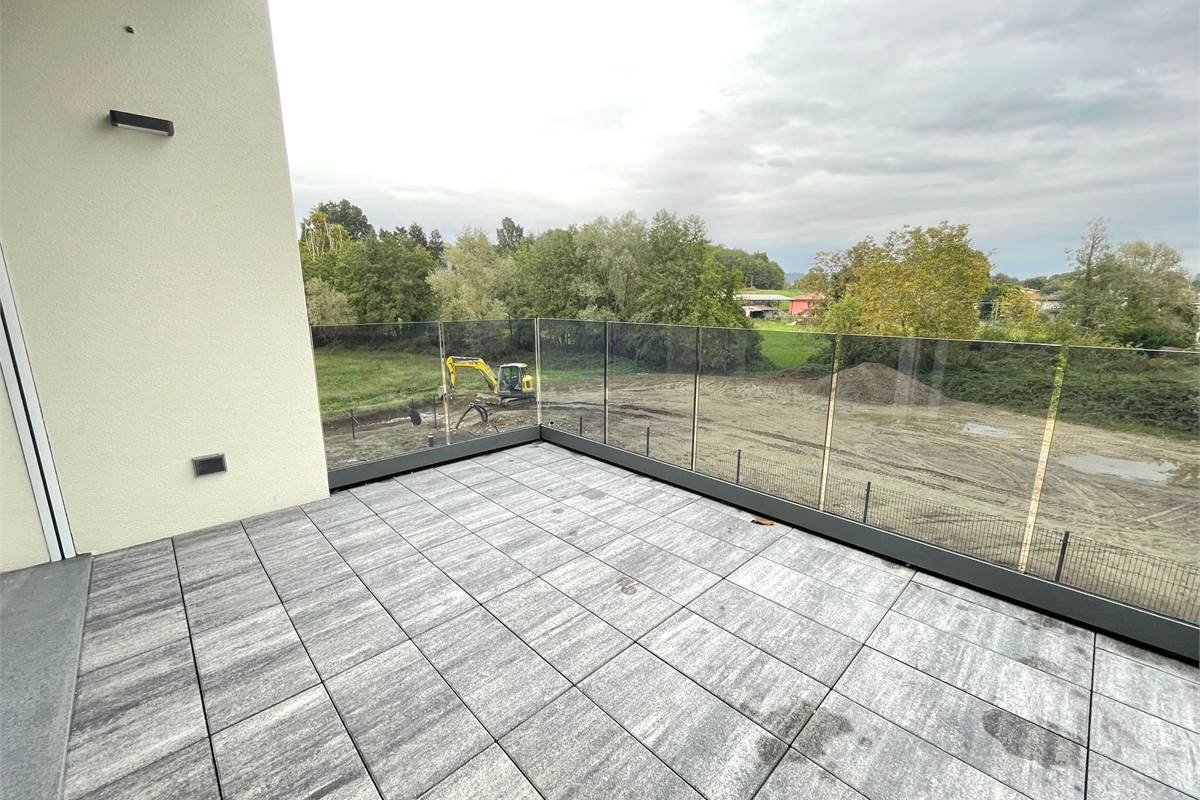 Nuovo trilocale con terrazzo