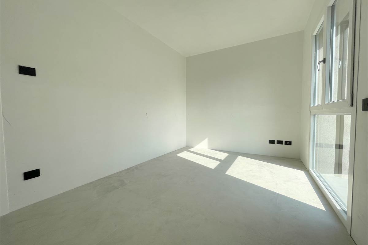 Nuovo trilocale con terrazzo