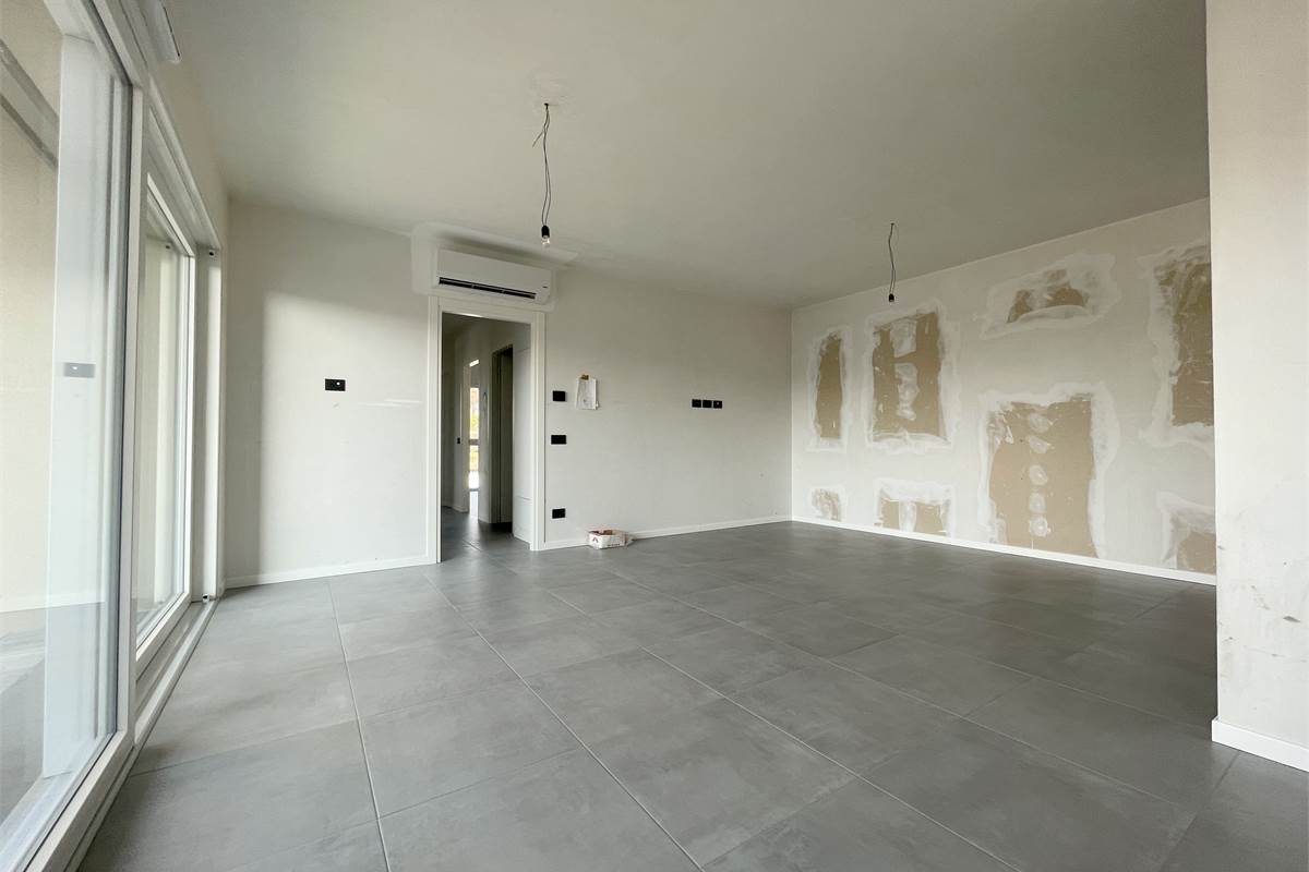 Nuovo attico con terrazzo