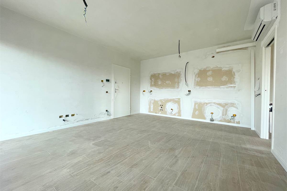 Nuovo bilocale con terrazzo 