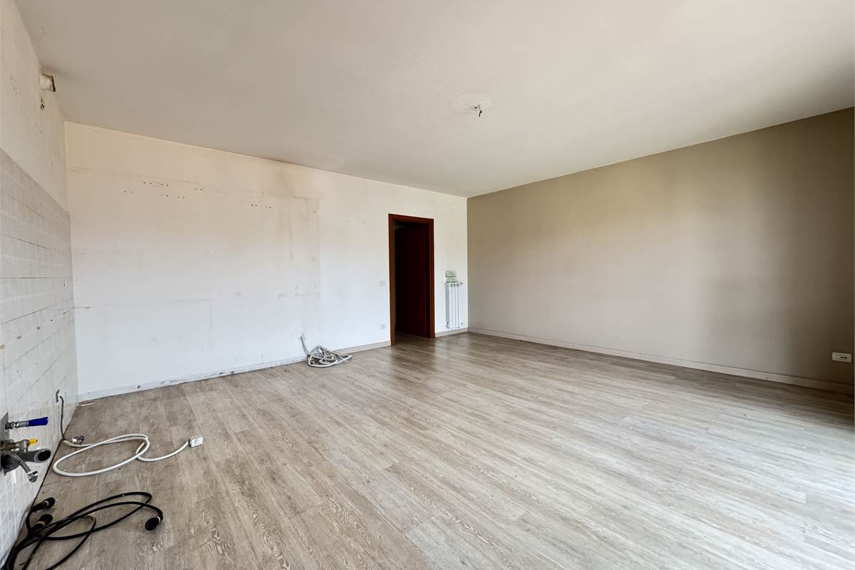 Bilocale con terrazzo e box doppio