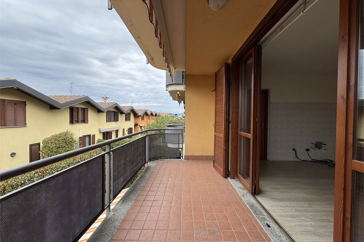 Bilocale con terrazzo e box doppio