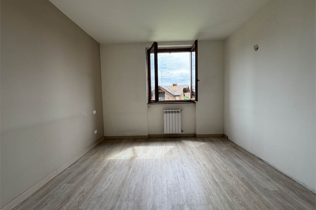 Bilocale con terrazzo e box doppio