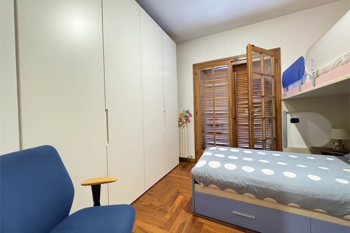 Prestigiosa villa con piscina