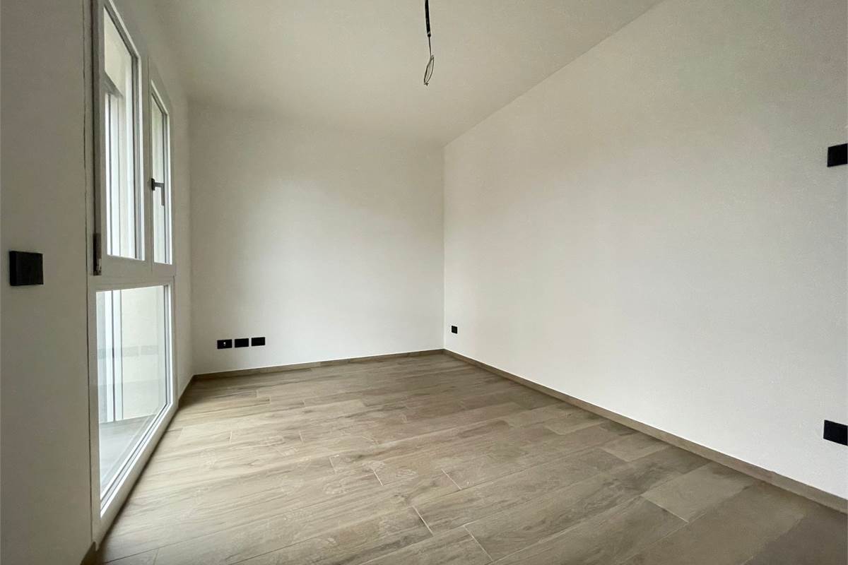 Nuovo trilocale con terrazzo