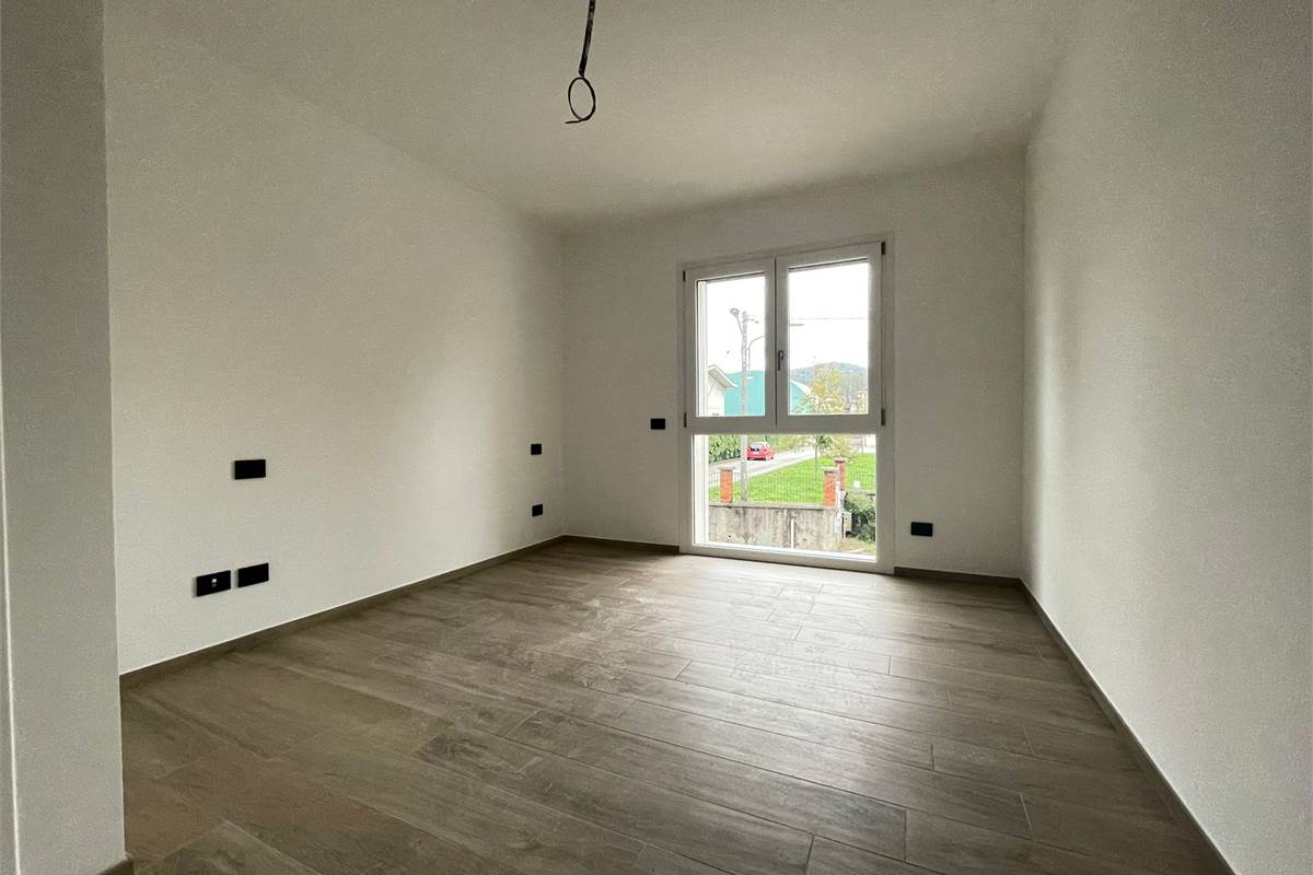 Nuovo trilocale con terrazzo