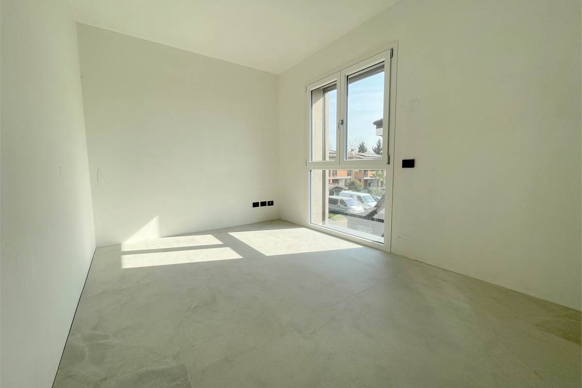 Nuovo trilocale con terrazzo