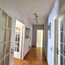 ERBA:APPARTAMENTO IN CASA SINGOLA CON BOX DOPPIO