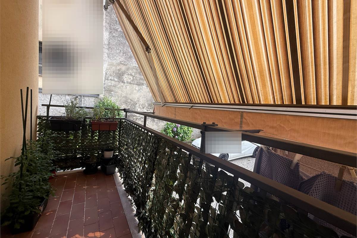 Canzo Centro: Elegante Bilocale di 70 mq Ristrutturato a Nuovo e Arredato